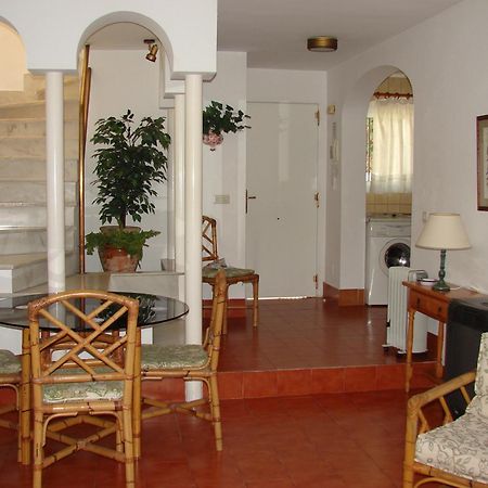 Pinos 11 Menyber Lägenhet Nerja Exteriör bild