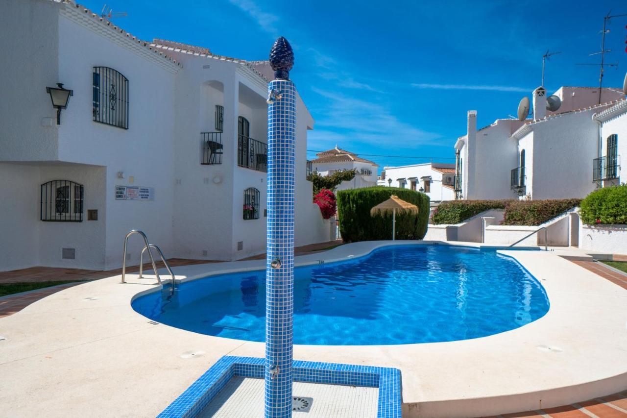 Pinos 11 Menyber Lägenhet Nerja Exteriör bild