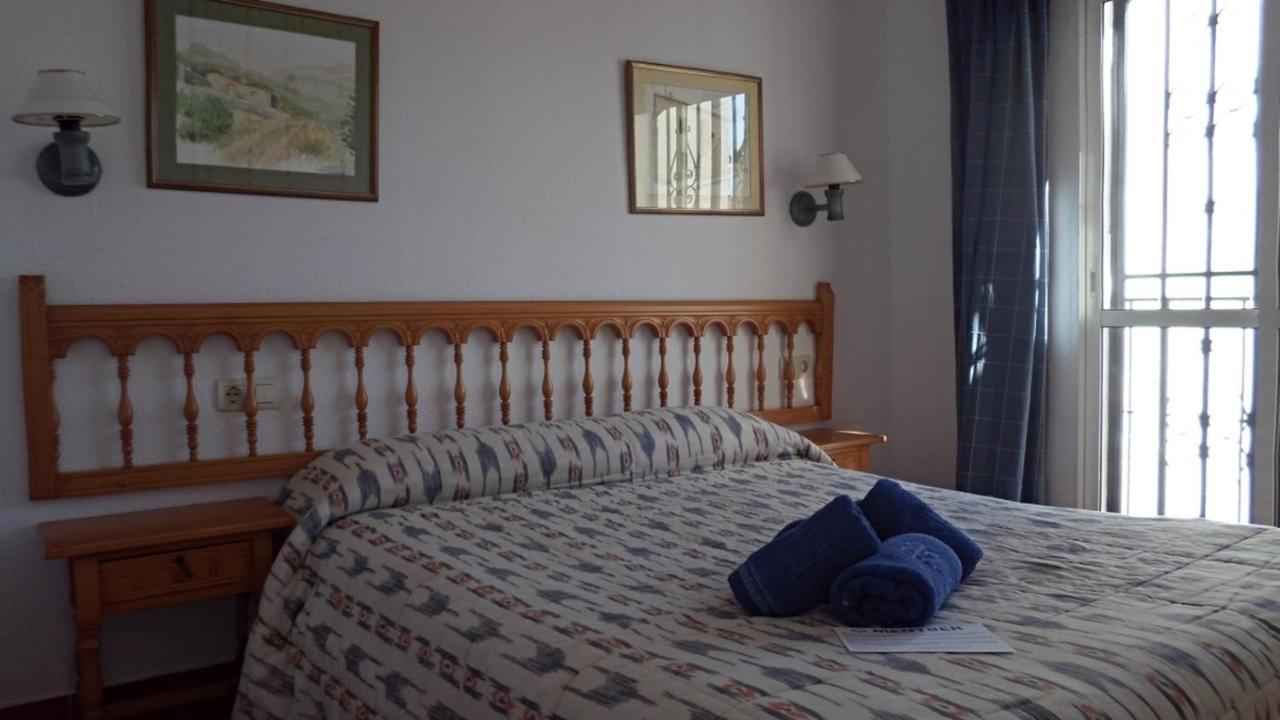 Pinos 11 Menyber Lägenhet Nerja Exteriör bild